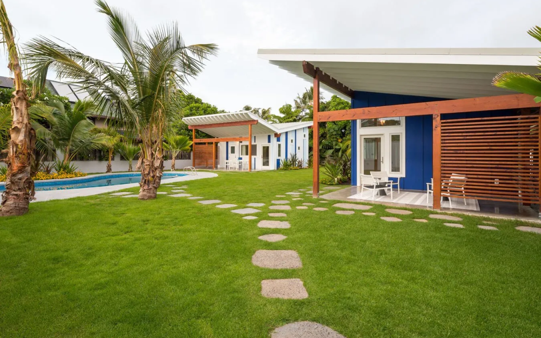 Outdoor Living Spaces in Hawaii: Extending Your Luxury Home Beyond Four Walls